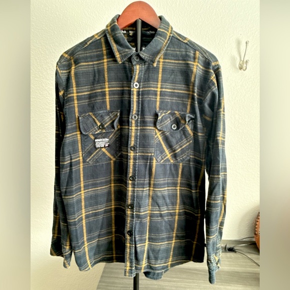 Howitzer Patriotic Captain Flannel - Picture 1 of 11